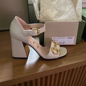 GUCCI Napa Charlotte Mystic White